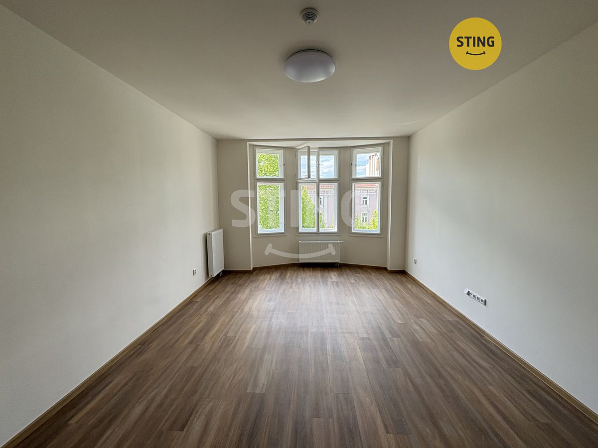 Pronájem bytu 1+kk 47 m²